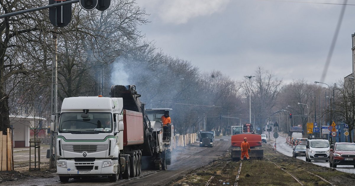 Remont Bulwar W P Nocnych Przyspieszy Zdemontowano Ju Chodniki I