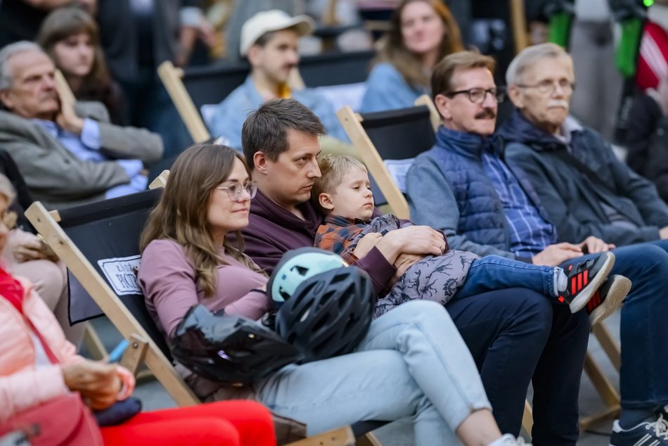 Łódź. Songwriter Łódź Festiwal. Niezwykły klimat przy kultowym zegarze