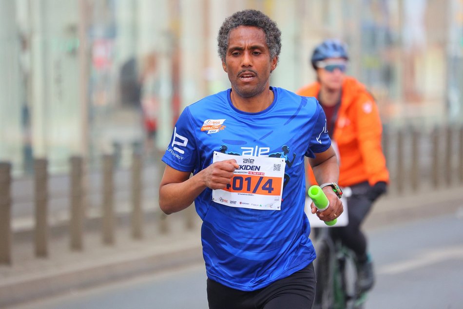 Łódź. DOZ Maraton Łódź 2026. Brałeś udział w biegu? Odszukaj się w galerii i zapisz na pamiątkę!