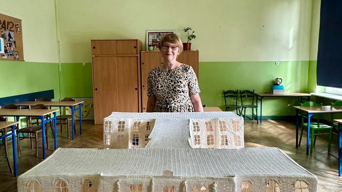 Łódź. Z sercem do szkoły, z pasją do szydełka. Katarzyna Felde to żywa legenda IV LO w Łodzi