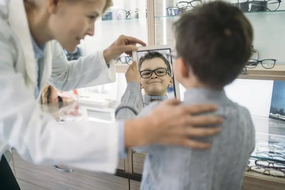 Łódź. Kameralne salony optyczne