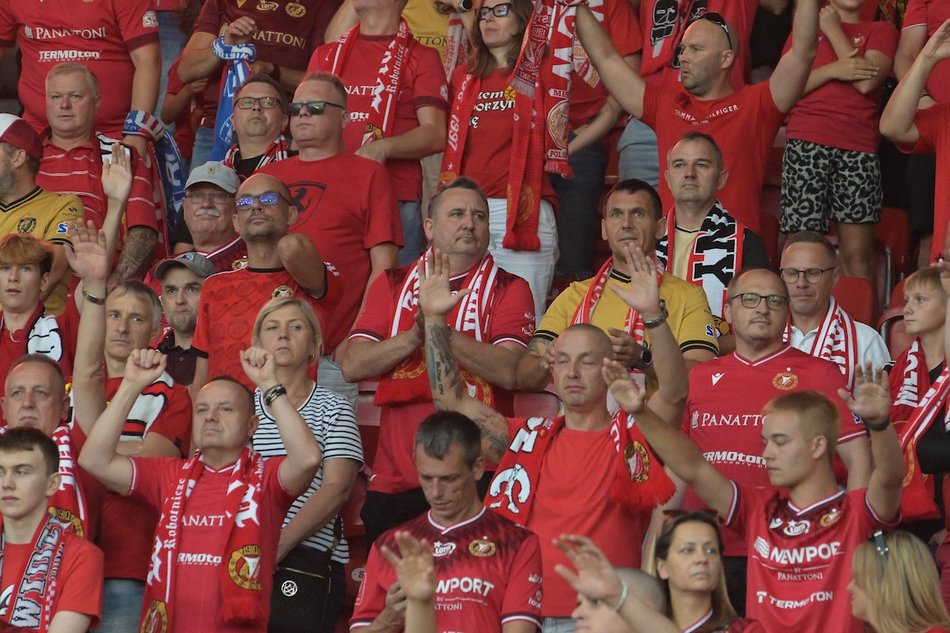 Łódź. Kibice na meczu Widzewa Łódź z Wisłą Płock. Byłeś? Odszukaj się w galerii