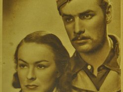 Okładki tygodnika „Film” z pierwszych powojennych produkcji, zrealizowanych w Łodzi: „Zakazane piosenki” i „Przygoda na Mariensztacie”.