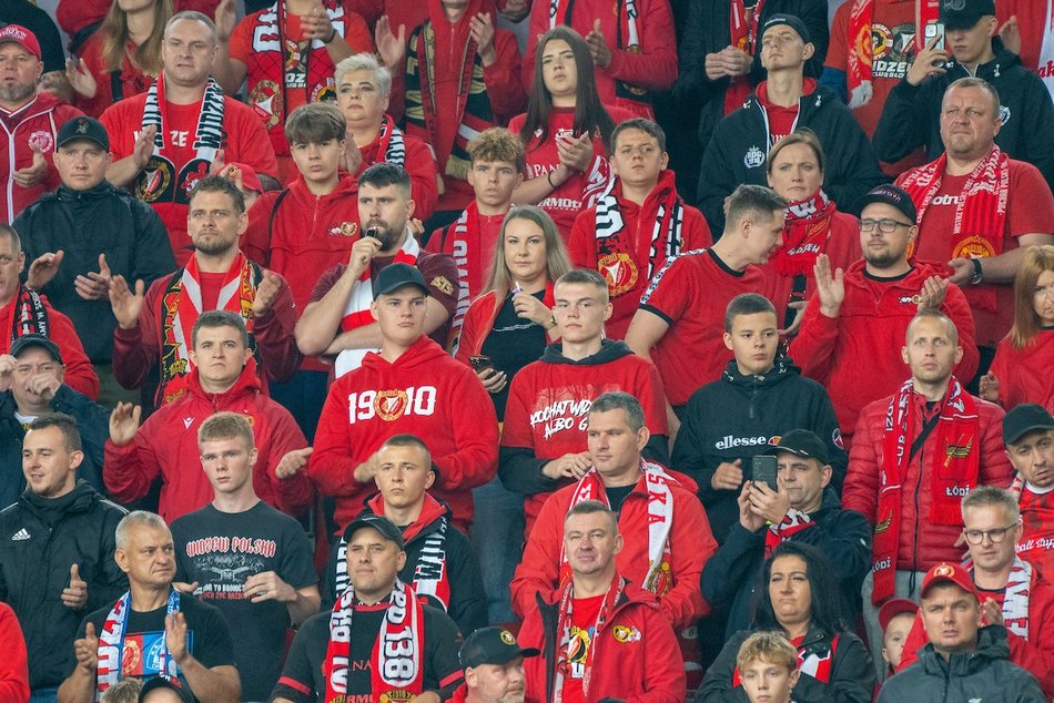 Łódź. Kibice na meczu Widzewa Łódź z Arką Gdynia. Byłeś/aś? Znajdź się w galerii!