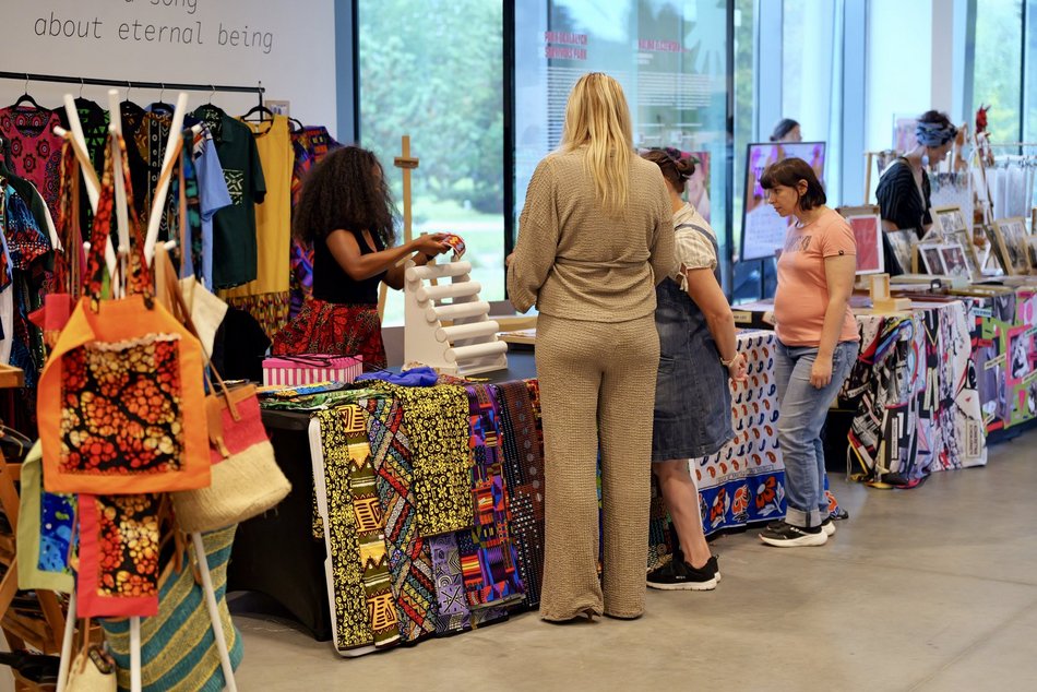 Piknik w parku Ocalałych. Rozgrzewka przed Festiwalem Łódź Wielu Kultur 2025