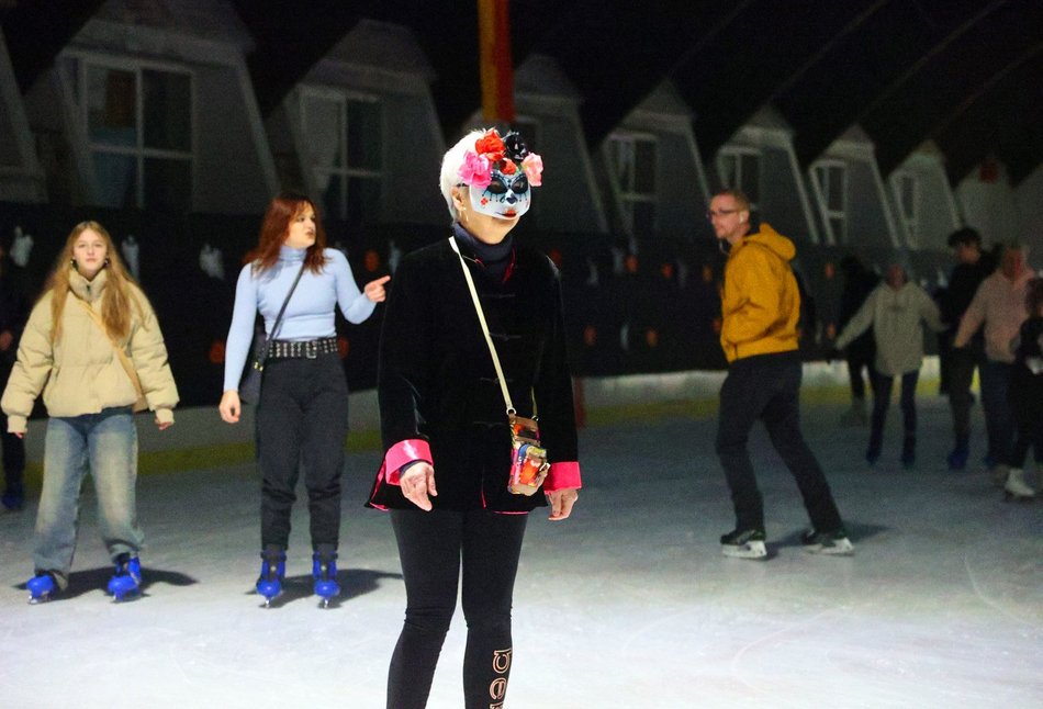 Halloween na lodowisku Bombonierka