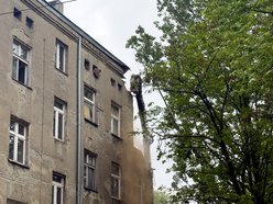 Łódź. Remont Franciszkańskiej w Łodzi. Wyburzają kamienicę, by poszerzyć ulicę!