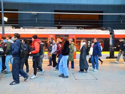 Łódź. Pociągiem ŁKA z Łodzi do Warszawy za 10 zł. Ruszyła wyjątkowa promocja na Wielkanoc