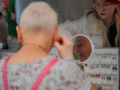 Łódź. Targ Staroci na Księżym Młynie w Łodzi. Rękodzieła, unikatowe rzeczy i domowe przysmaki