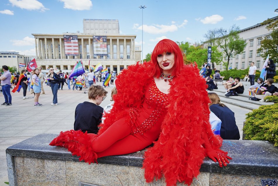 Uczestnicy Marszu Równości na ulicach Łodzi