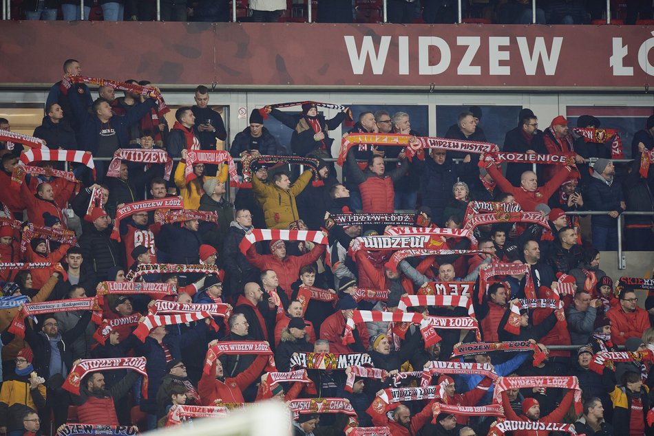 Mecz Widzew Łódź–Śląsk Wrocław, kibice na trybunach, zdjęcia