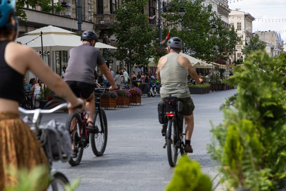 Łódź. Pierwszy sierpniowy weekend na Piotrkowskiej. Tłumy łodzian i turystów!