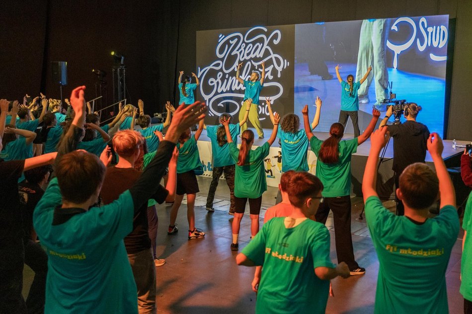 Łódź rozwija program FIT mŁodziaki. Nauka walki z hejtem i stresem