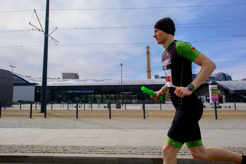 Łódź. DOZ Maraton Łódź 2026. Brałeś udział w biegu? Odszukaj się w galerii i zapisz na pamiątkę!