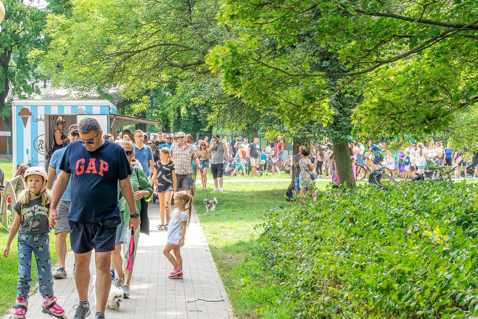 Piknik rodzinny na Stawach Jana