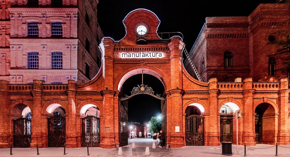 Łódź. Upadek przemysłu w Łodzi po 1989 roku. Historia zakładów Poltex i powstania Manufaktury