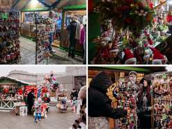 Łódź. Jarmark Bożonarodzeniowy na placu Wolności w Łodzi stoiska, kramy