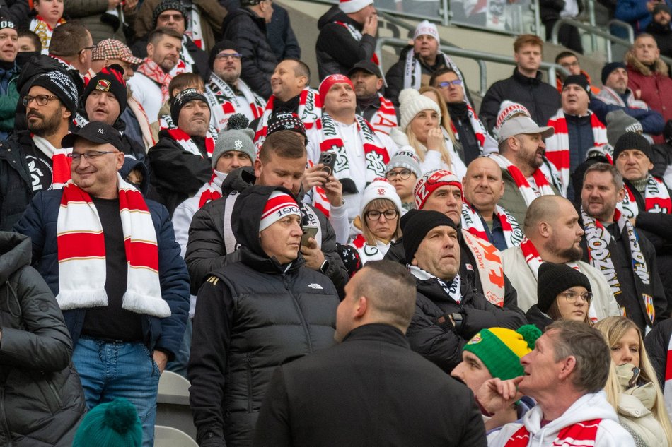 Łódź. Kibice na meczu ŁKS Łódź - Wisła Kraków. Byłeś/aś? Znajdź się w galerii