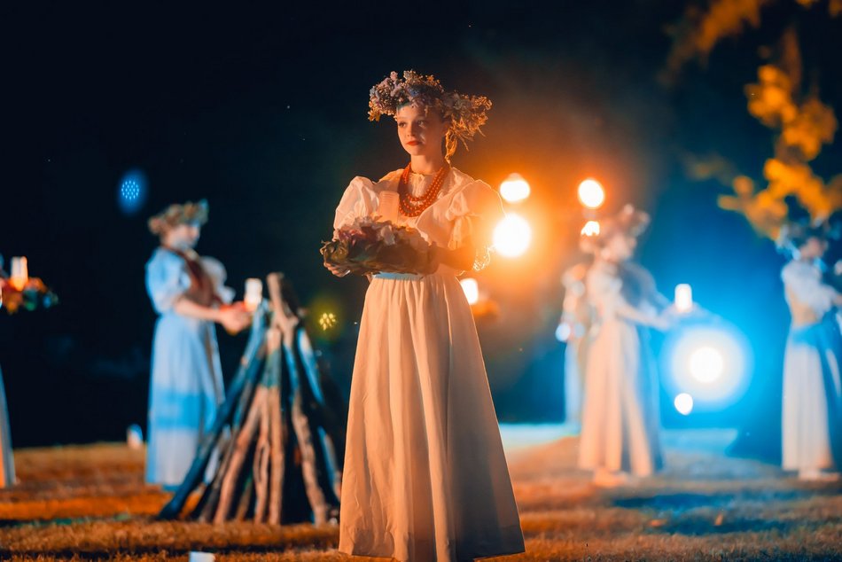 Łódź. Noc Świętojańska w Ogrodzie Botanicznym w Łodzi. Pełno magii, tańca i niezwykłych rytuałów