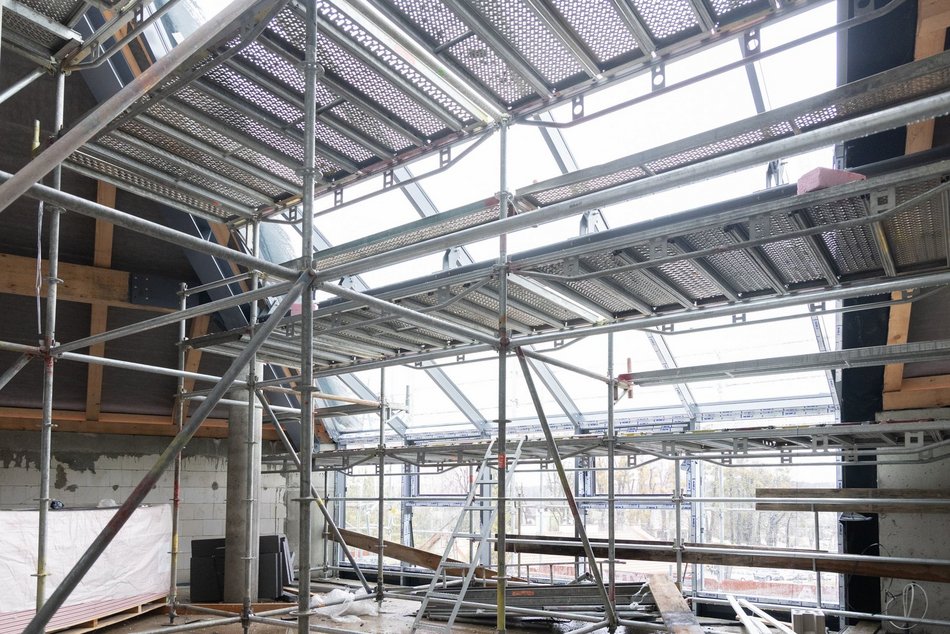 Nowe przedszkole w Nowosolnej pnie się w górę