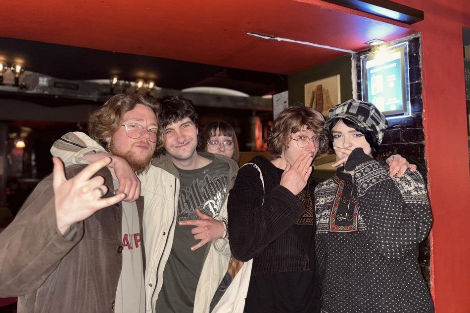 Łódź. Gdzie „Zetki” chodzą po zmroku w Łodzi? Pub Biblioteka, Niebostan, Owoce i Warzywa i więcej