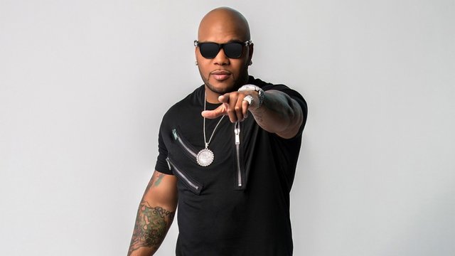 Flo Rida w Atlas Arenie. Gigant światowego hip-hopu zagra koncert w Łodzi!