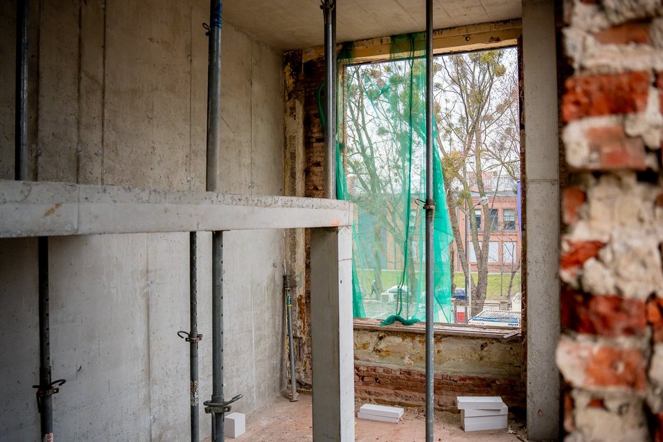 Łódź. Fuzja Łódź. Trwa wielka budowa 170 loftów w dawnej drukarni i 160 nowych mieszkań