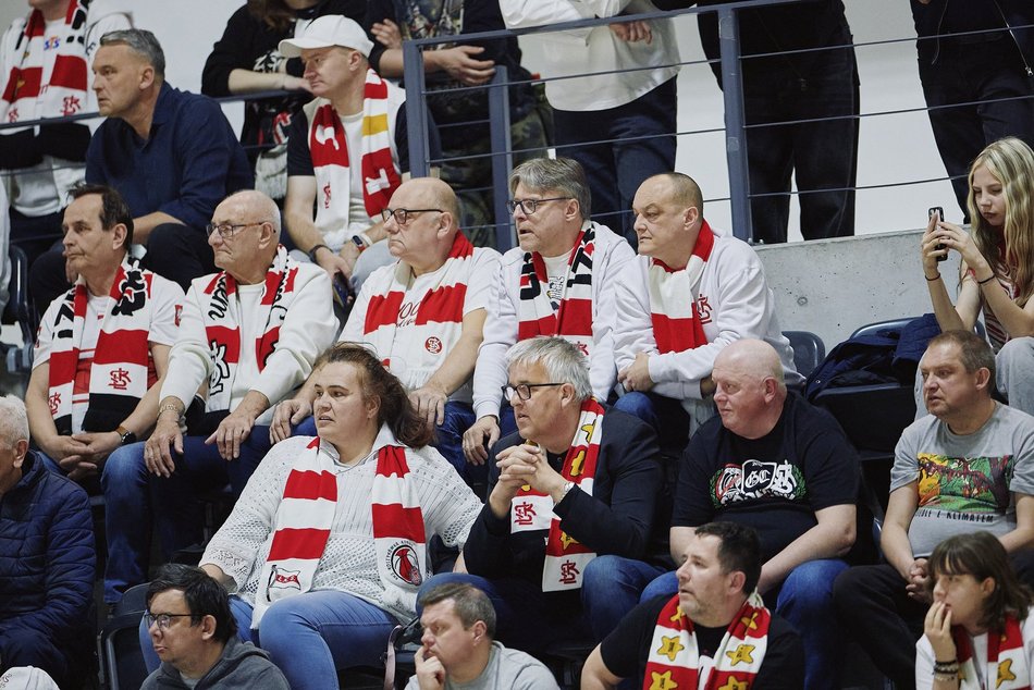 Łódź. Koszykarskie derby Łodzi. Byłeś/aś na meczu? Znajdź się w galerii zdjęć!