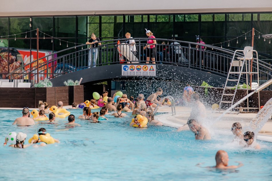 Lany poniedziałek w Aquaparku Fala. Tam wody nie brakowało!