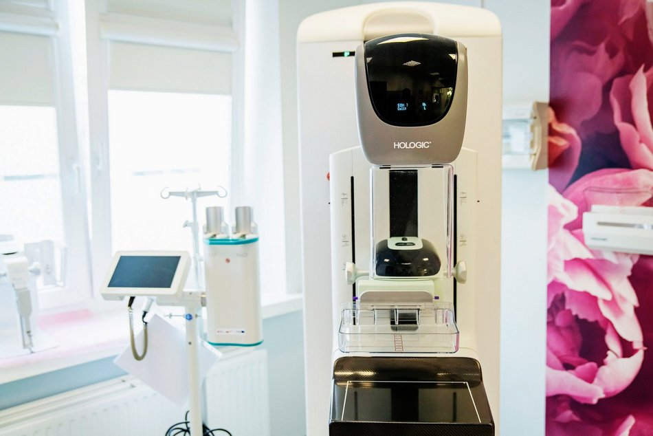 Najnowocześniejszy mammograf już w Łodzi. Szpital Kopernika ma nowy sprzęt!