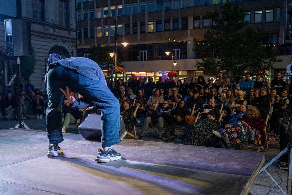 Łódź. Kolejny Stand-up Piotrkowska w Łodzi. Publiczność znowu dopisała!