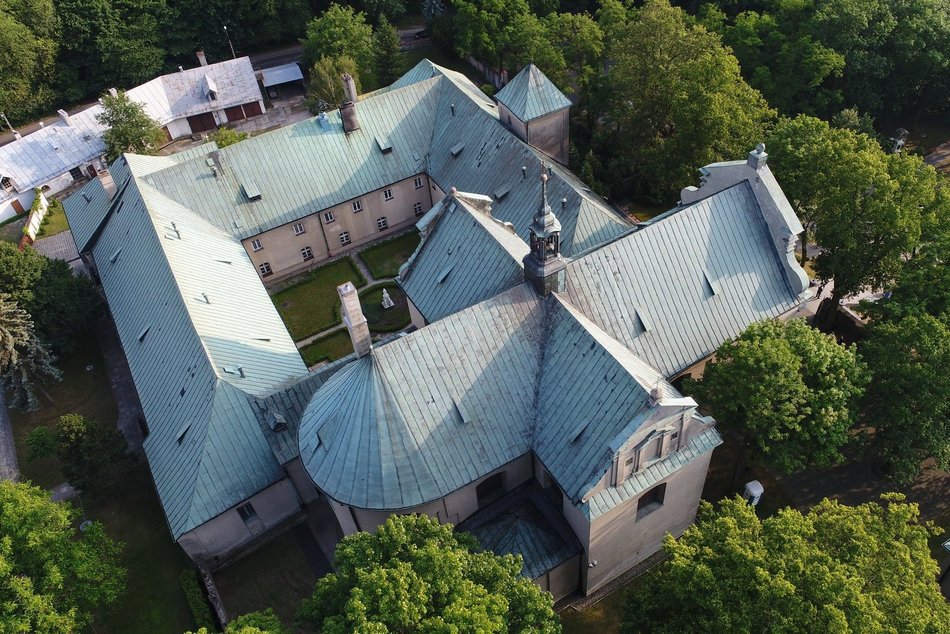 Łódź. Klasztor franciszkanów w Lesie Łagiewnickim