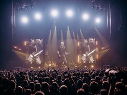 Łódź. The Offspring w Atlas Arenie w Łodzi. Legendy amerykańskiego rocka dały wielkie show