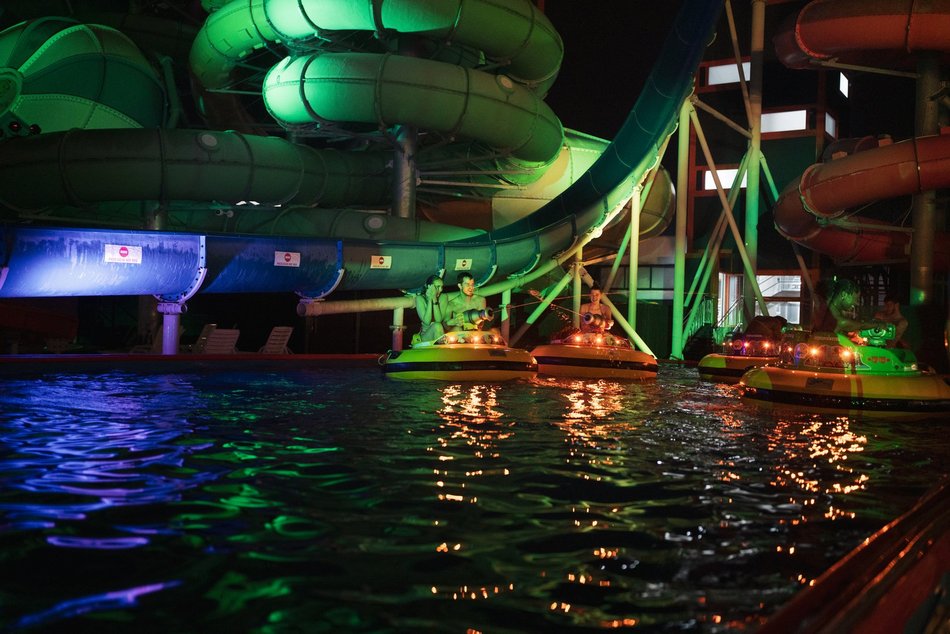 After party Łódź Summer Festival 2025. Impreza przeniosła się do Aquaparku Fala