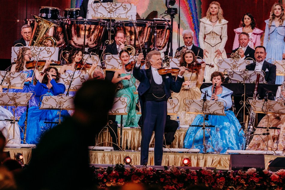 Łódź. Andre Rieu w Atlas Arenie. Holenderski skrzypek oczarował publiczność