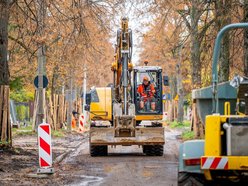 Łódź. Remont Biegańskiego w Łodzi. Trwa demontaż starej nawierzchni