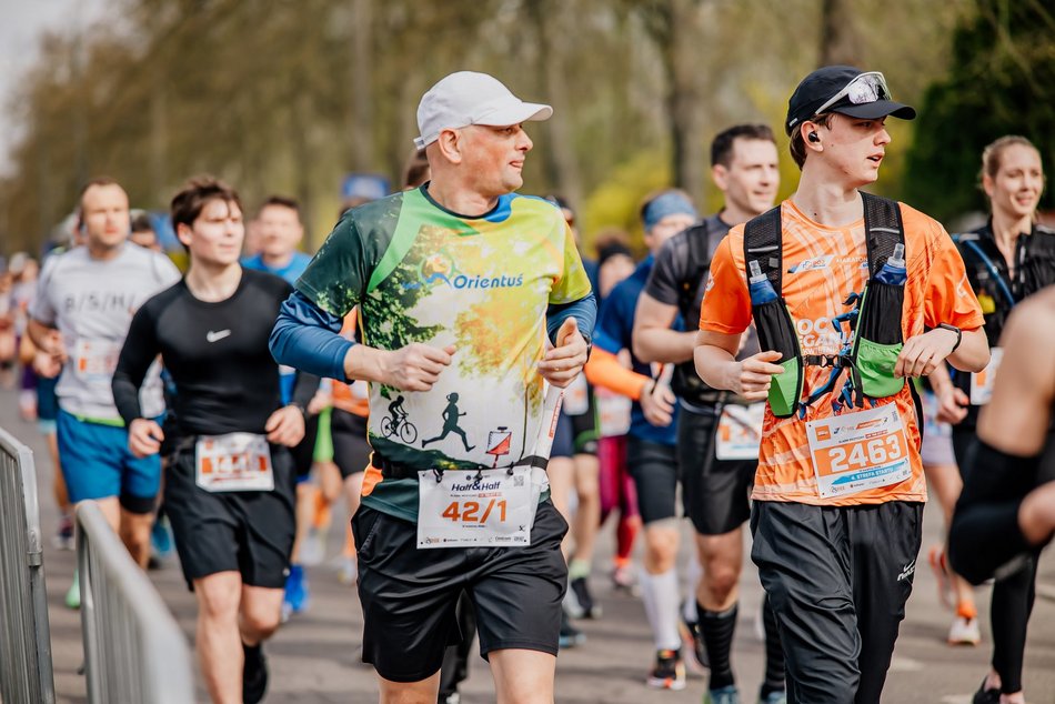 Łódź. DOZ Maraton Łódź 2026. Brałeś udział w biegu? Odszukaj się w galerii i zapisz na pamiątkę!