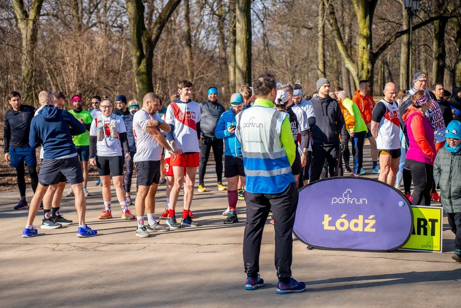 Łódź. Parkrun w Parku Poniatowskiego w Łodzi. Brałeś udział w biegu? Znajdź się na zdjęciach!