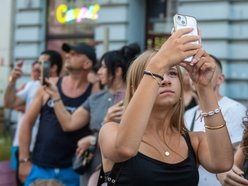 Łódź. Techno z okna Urzędu Miasta Łodzi. Rozgrzewka przed Paradą Wolności 2025!