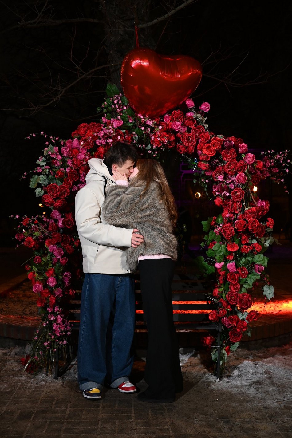 Łódź. Walentynki w Pasażu Rubinsteina w Łodzi. Aż czuć miłość w powietrzu!
