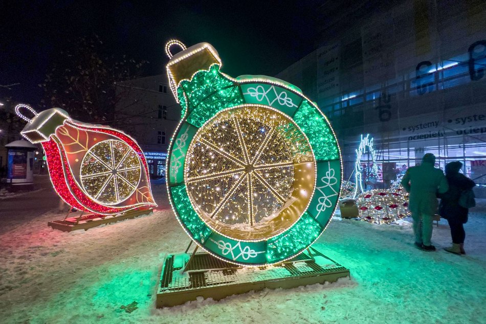 [Translate to Ukraiński:] Bożonarodzeniowa Piotrkowska w śnieżnej odsłonie