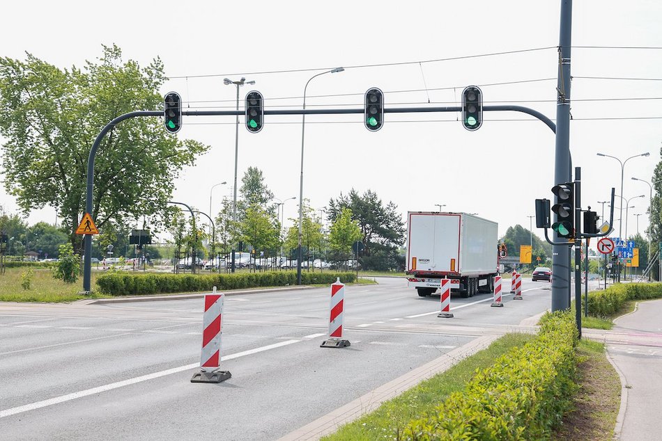 Łódź. Nowa organizacja ruchu na Retkini w Łodzi. Sprawdź, o jakich zmianach musisz pamiętać!