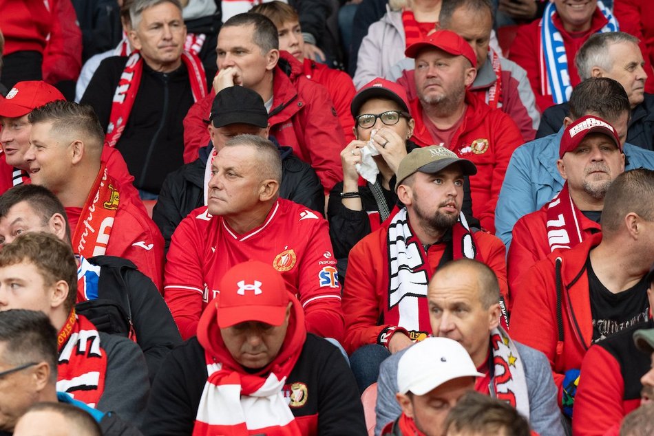 Łódź. Kibice na meczu Widzewa Łódź z Arką Gdynia. Byłeś/aś? Znajdź się w galerii!