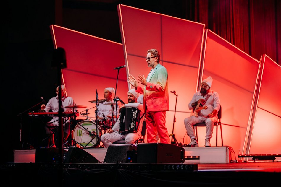 Łódź. Kabaret Neo-Nówka w Sport Arenie