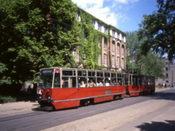 Łódź. Łódź miastem wielkich kontrastów. Burgery, denominacja, pięciolatka i przestępczość w 1995 roku
