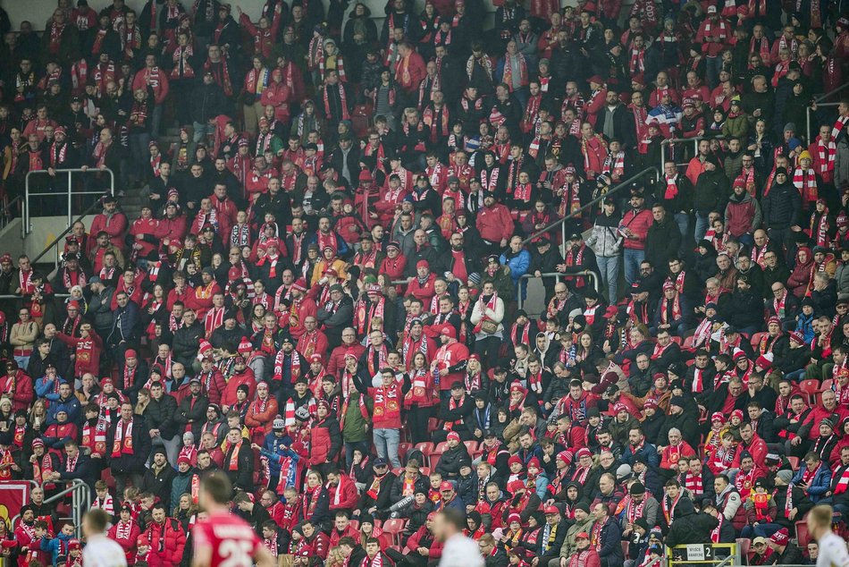 Kibice na meczu Widzewa Łódź z Jagiellonią Białystok