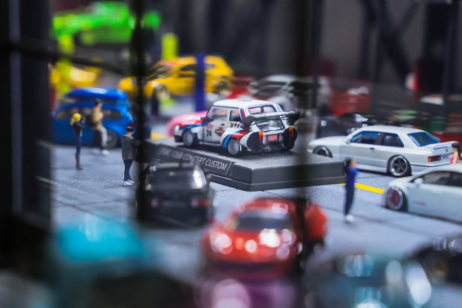Łódź. Hot Wheels opanowały halę Expo Łódź! Setki miniatur aut, wyścigi na żywo i nie tylko!