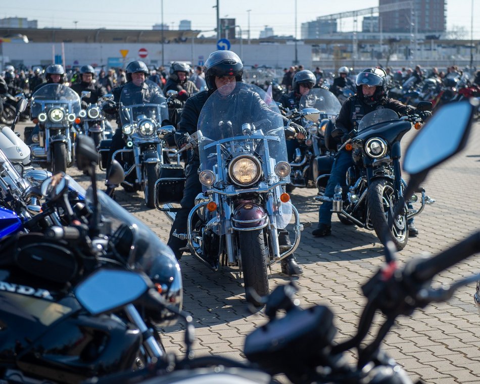 Łódź. Motocyklowe otwarcie sezonu w Łodzi. Parada przejedzie przez centrum miasta!