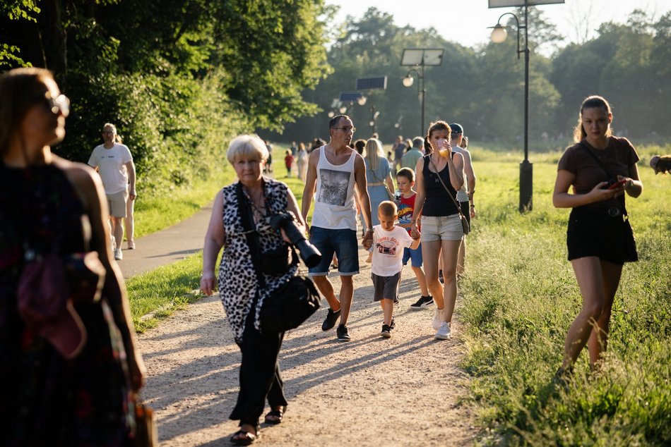 Łódź. Noc Kupały na Stawach Stefańskiego w Łodzi