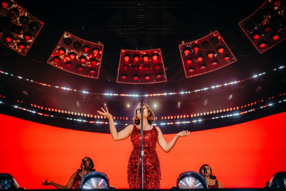 Raye oczarowała publiczność Atlas Areny. Supergwiazda wystąpiła w Łodzi